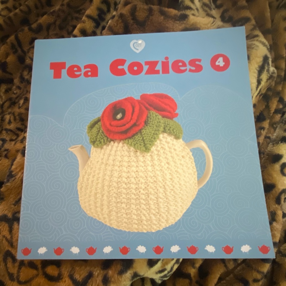 Adorable little book of patterns to knit tea cozies🧶
